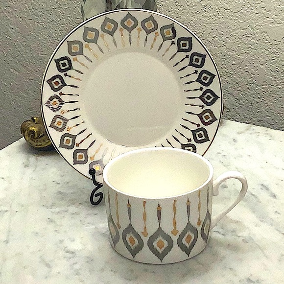 GRACES TEAWARE IKAT FLAT CUP SAUCER SET NEW PORCELAIN SILVER & GOLD - Picture 2 of 11